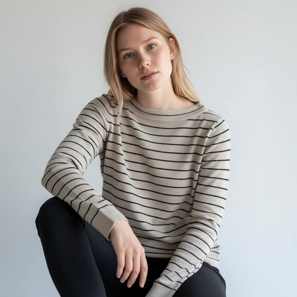 J Crew Women's Medium Navy Striped Beige Merino Wool Blend Sweater Long Sleeve